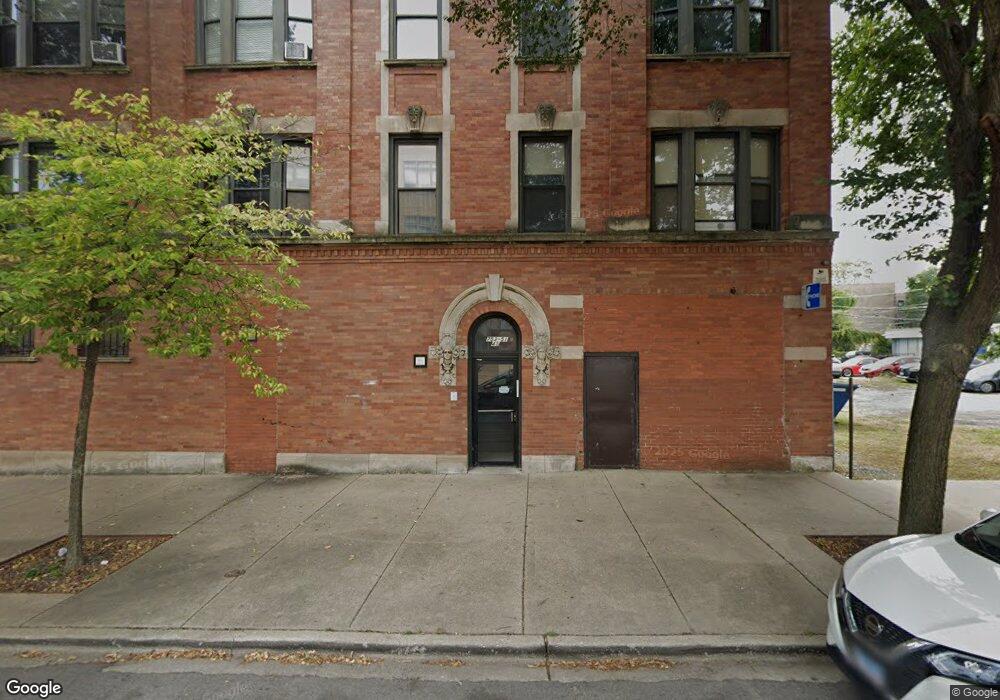 751 E 45th St unit 3, Chicago, IL 60653 - photo 1