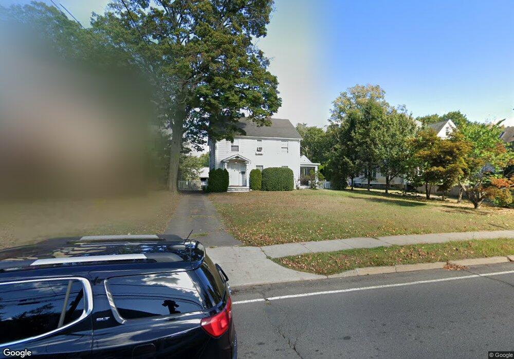 433 Courtland Ave, Stamford, CT 06906 - photo 1