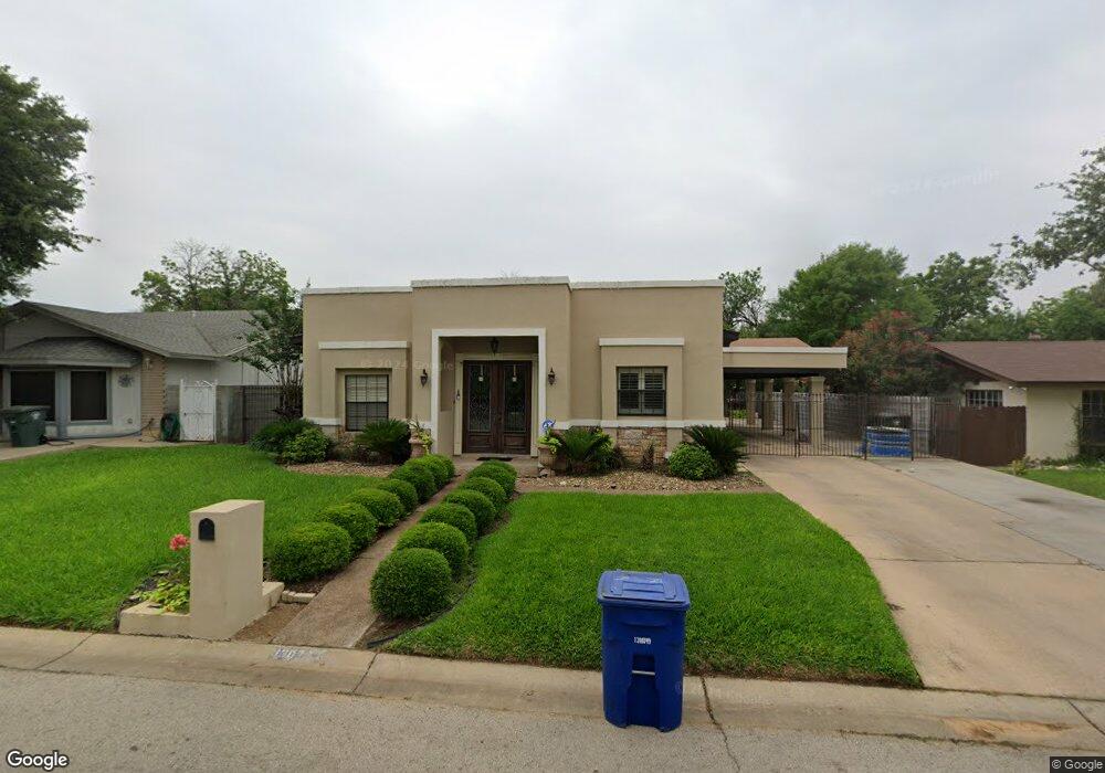 1307 Hibiscus Ln, Laredo, TX 78041 - photo 1