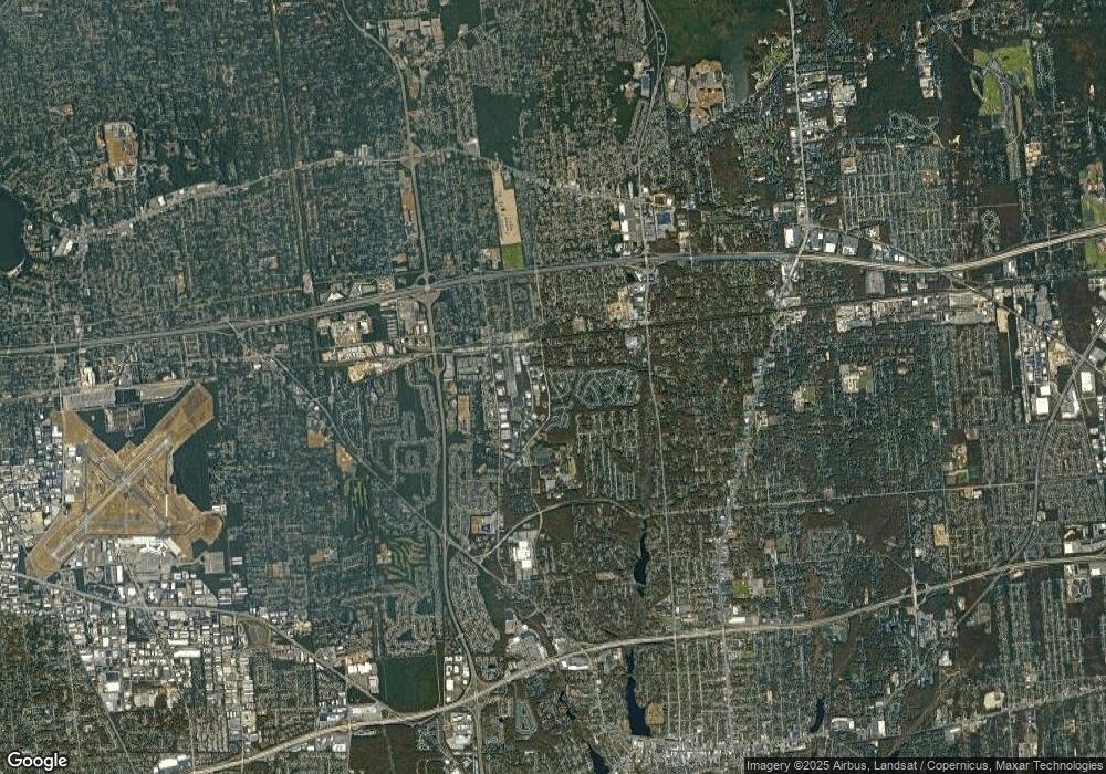 5446 Expressway Dr S, Holtsville, NY 11742 - photo 1