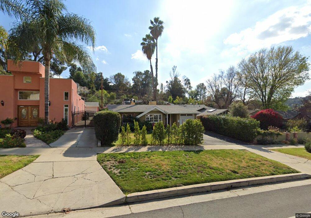 21742 Dumetz Rd, Woodland Hills, CA 91364 - photo 1