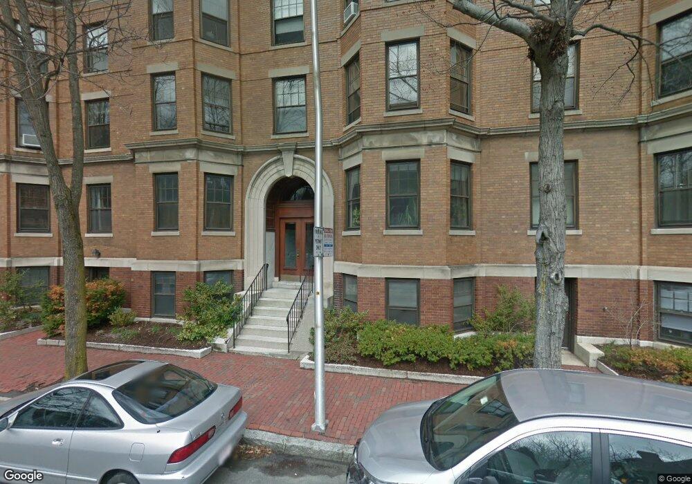 27 Linnaean St unit 2, Cambridge, MA 02138 - photo 1