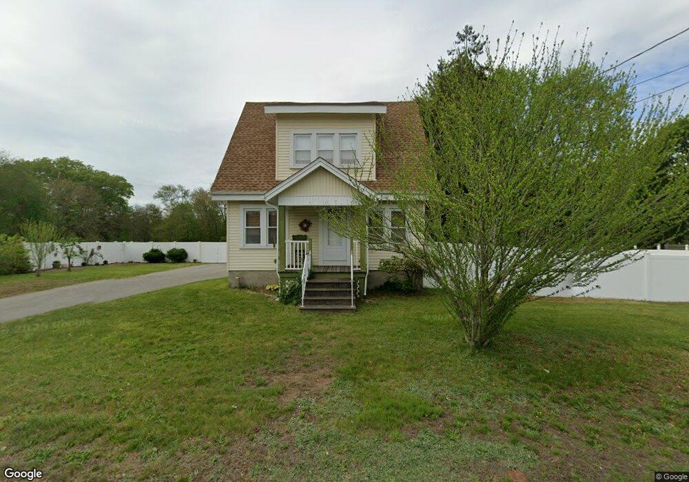 536 Toll Gate Rd, Groton, CT 06340 - photo 1