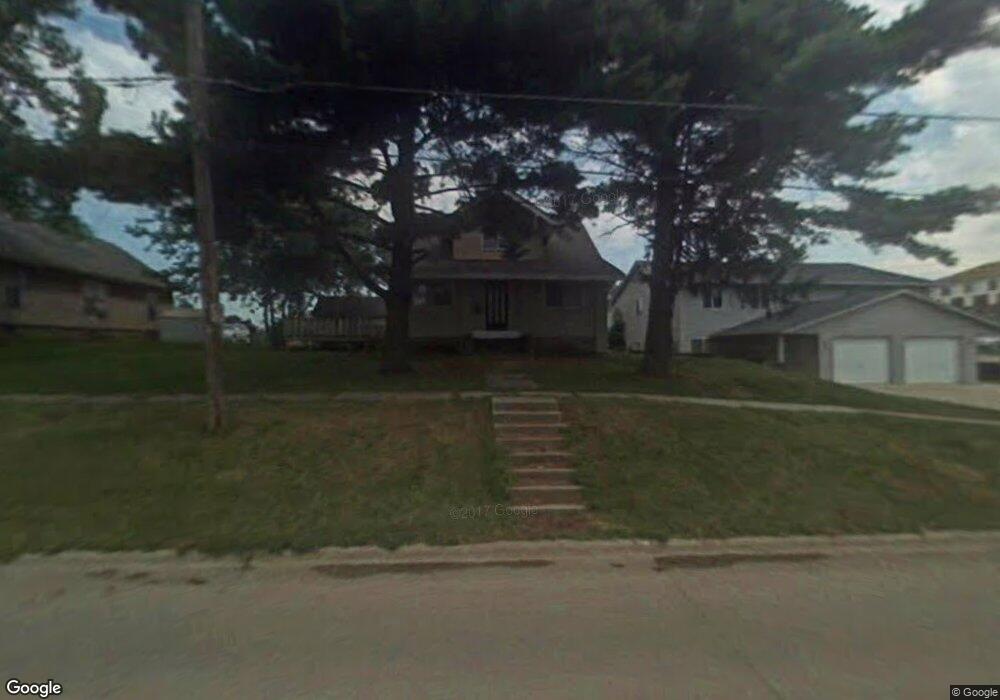 117 W Clay St, Osceola, IA 50213 - photo 1