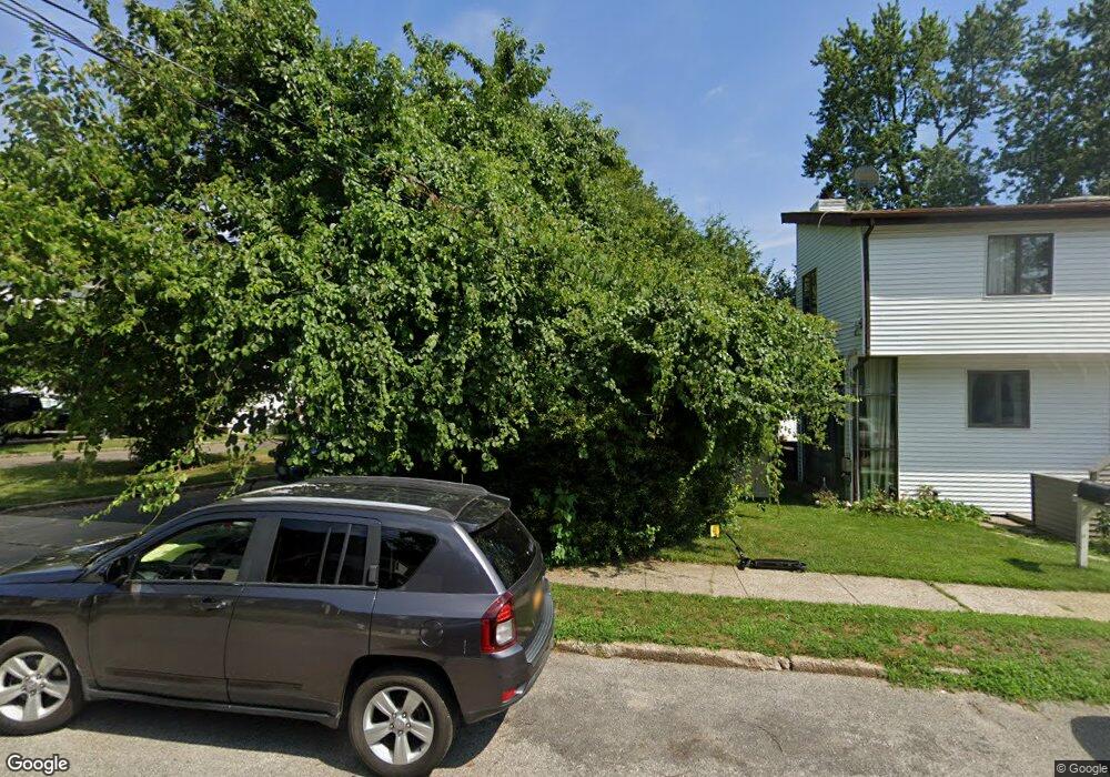 12 West Dr unit A, Port Washington, NY 11050 - photo 1