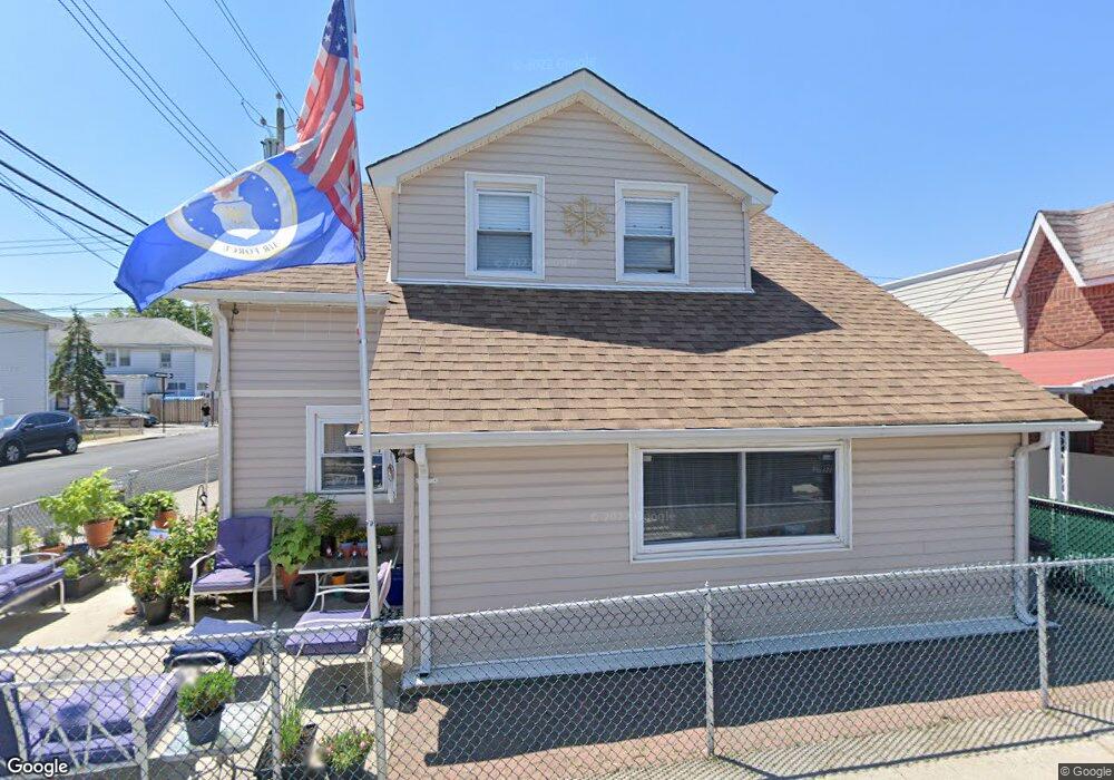 25 Aster Ct, Brooklyn, NY 11229 - photo 1