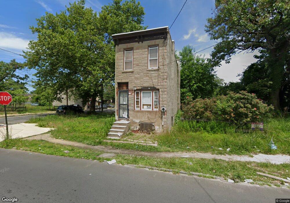 805 Pine St, Camden, NJ 08103 - photo 1