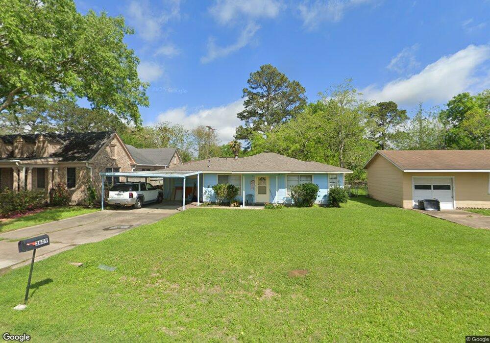 2609 1st St, Bay City, TX 77414 - photo 1