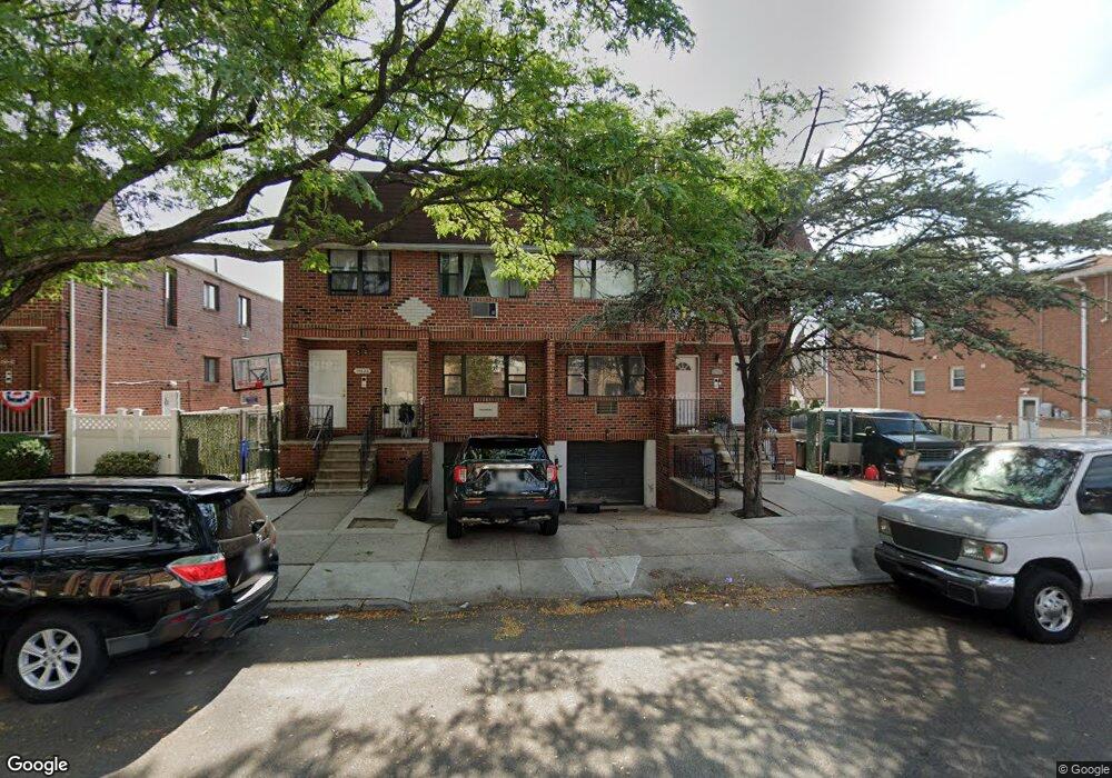 15624 77th St, Howard Beach, NY 11414 - photo 1