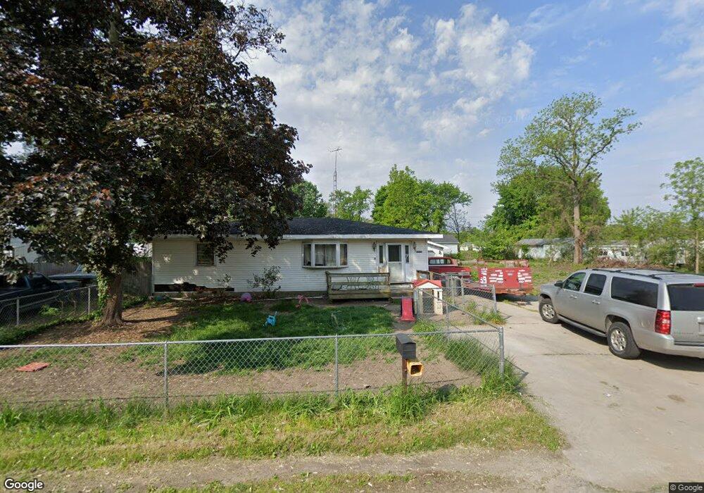 24716 Idlewild Ave, Elkhart, IN 46516 - photo 1