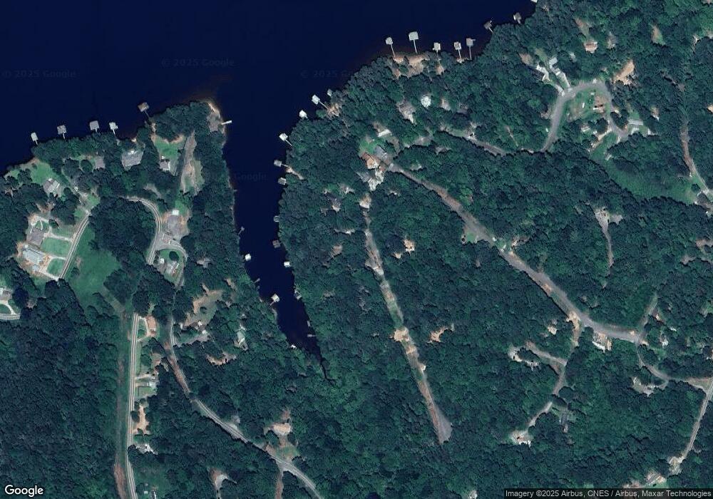 408 Cardinal Ln, Toccoa, GA 30577 - photo 1