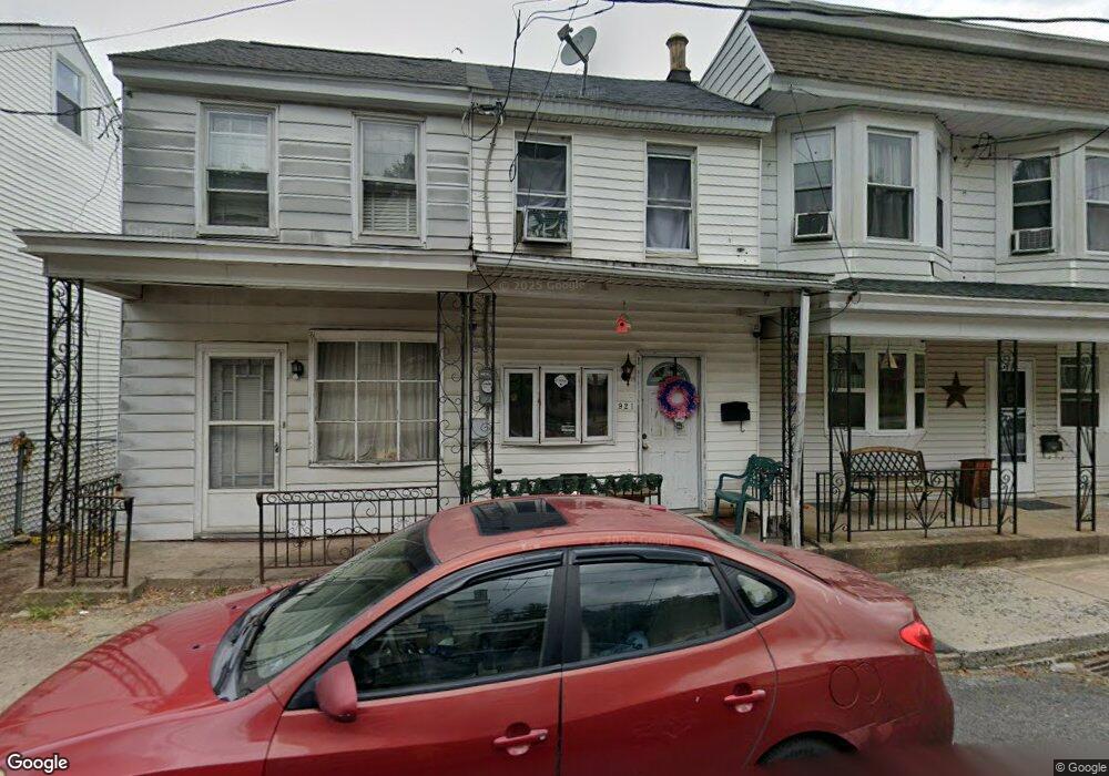 921 Brock St, Ashland, PA 17921 - photo 1