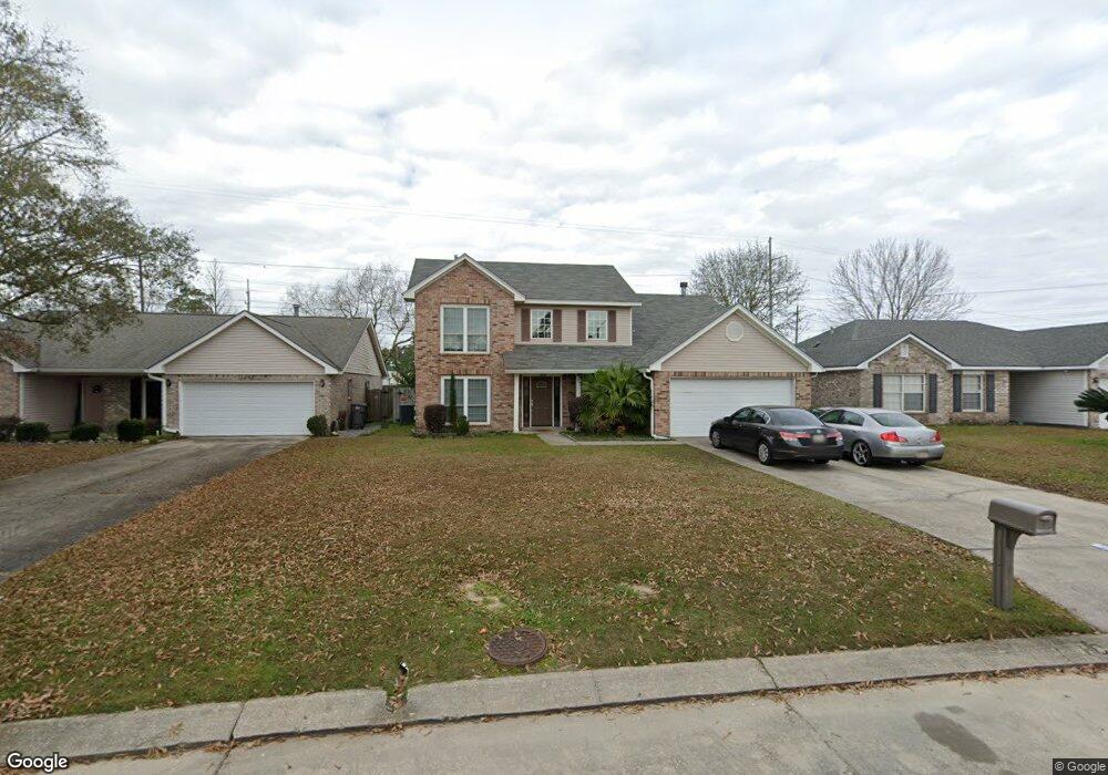 1609 Kings Row, Slidell, LA 70461 - photo 1