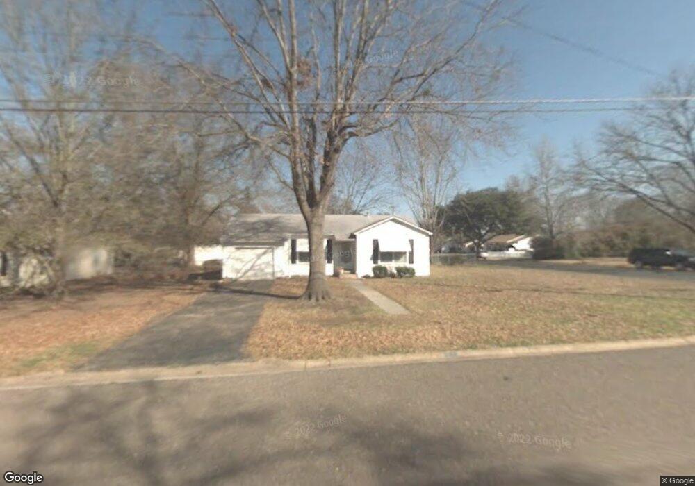 3214 Broadway Blvd, Kilgore, TX 75662 - photo 1