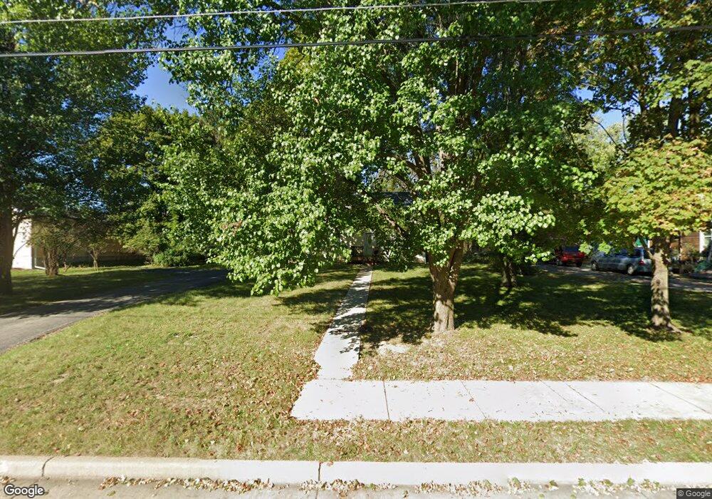 314 S Elm St, Oconomowoc, WI 53066 - photo 1