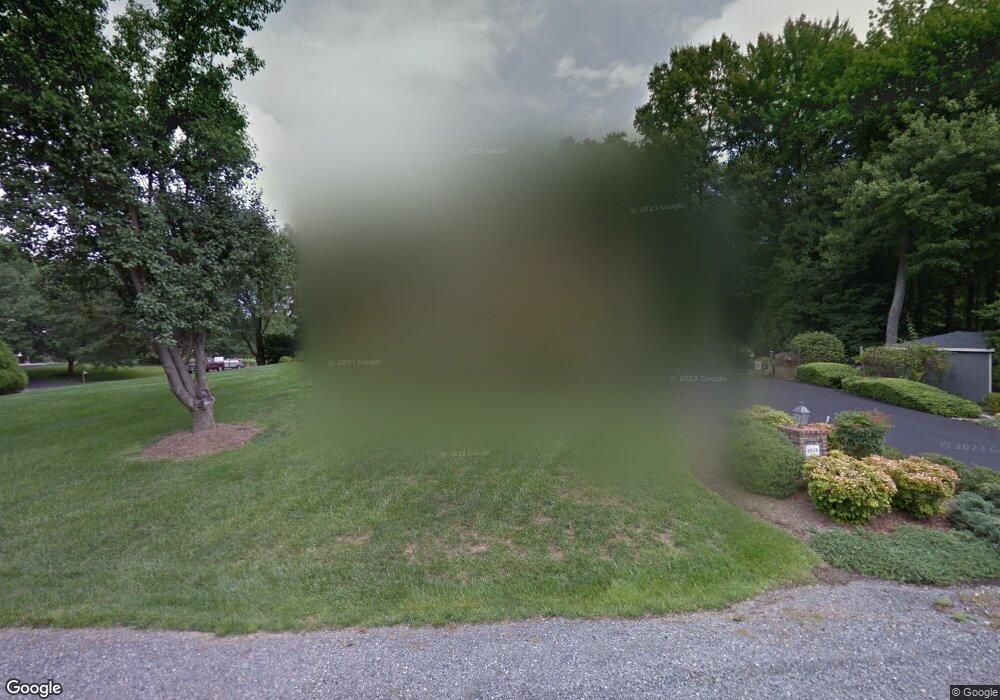 9828 Lake Meadow Ct, Burke, VA 22015 - photo 1