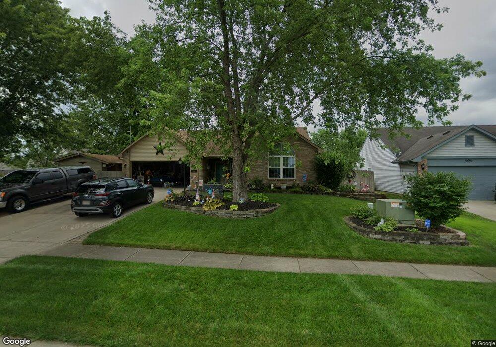 903 Franklin Lakes Blvd, Franklin, IN 46131 - photo 1