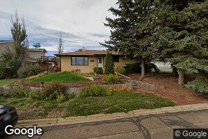 606 East St N, Elgin, ND 58533