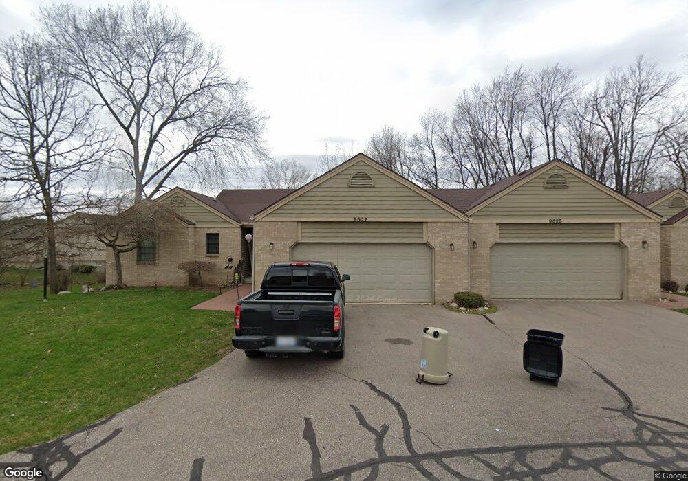 9527 Weeping Cherry Ct, Davison, MI 48423 - photo 1