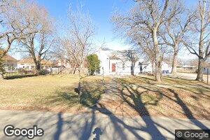107 E 5th Ave, Caney, KS 67333