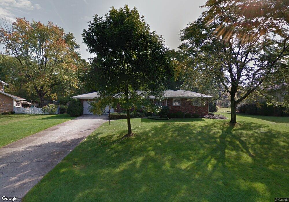 52792 E Cypress Cir, South Bend, IN 46637 - photo 1