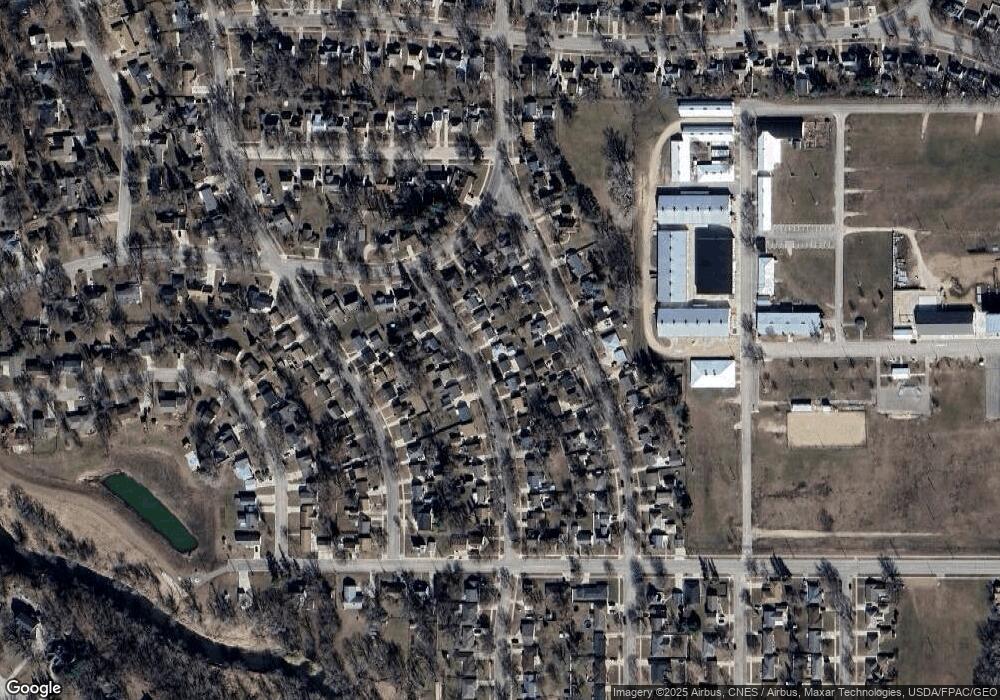 709 18th St SW, Austin, MN 55912 - photo 1