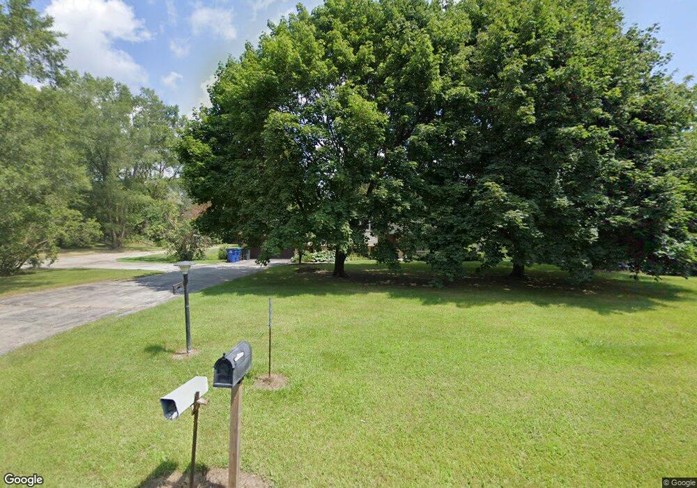 7886 Salisbury Rd, West Bend, WI 53090 - photo 1