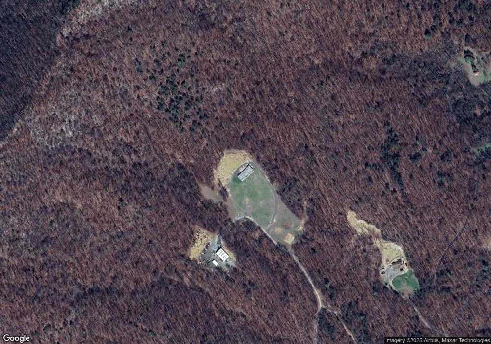 2215 Ridge Hollow Rd, Edinburg, VA 22824 - photo 1