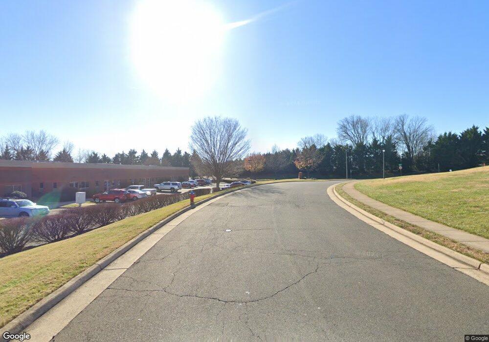 0 Holiday Ct unit FQ10105185, Warrenton, VA 20186 - photo 1