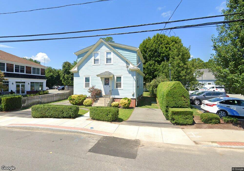 31 Maple Ave, Barrington, RI 02806 - photo 1