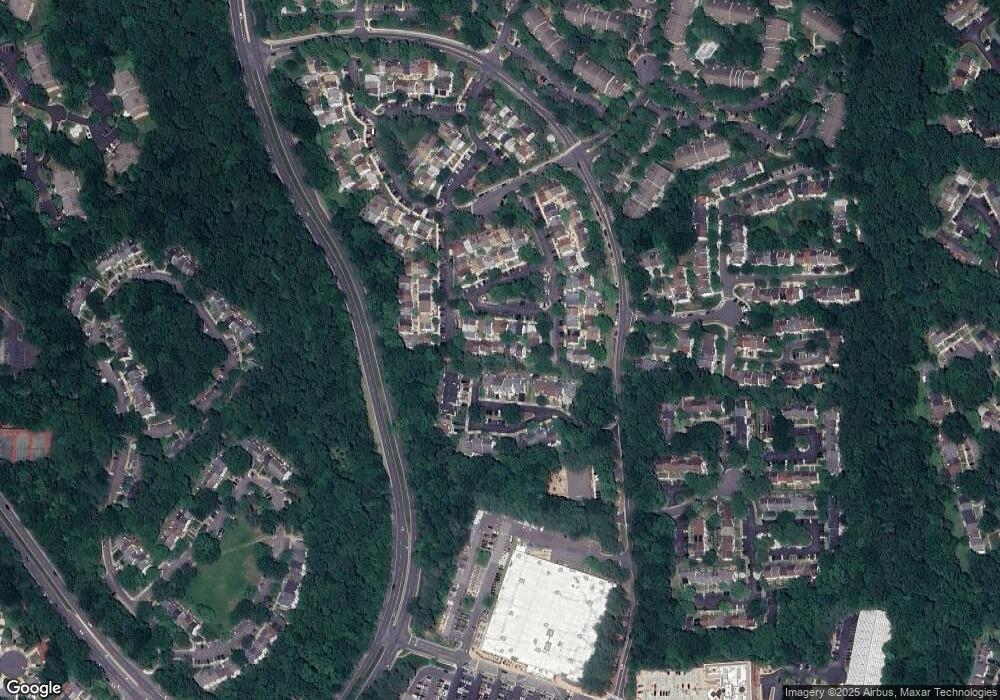 10333 Annaberg Ct unit 144, Burke, VA 22015 - photo 1