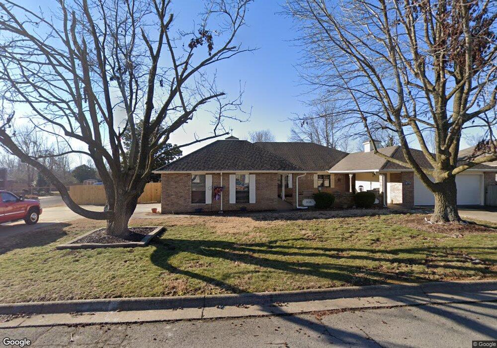 910 W Linden St, Rogers, AR 72756 - photo 1