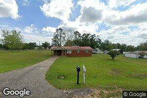2050 Gloster Ave, Sneads, FL 32460