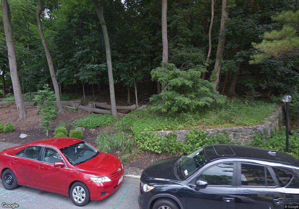 13 David Ln unit 1C, Yonkers, NY 10701 - photo 1