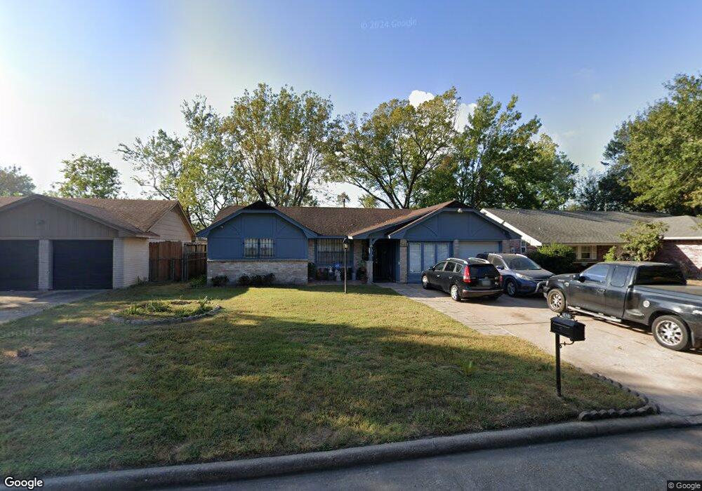 7427 Breezeway St, Houston, TX 77040 - photo 1