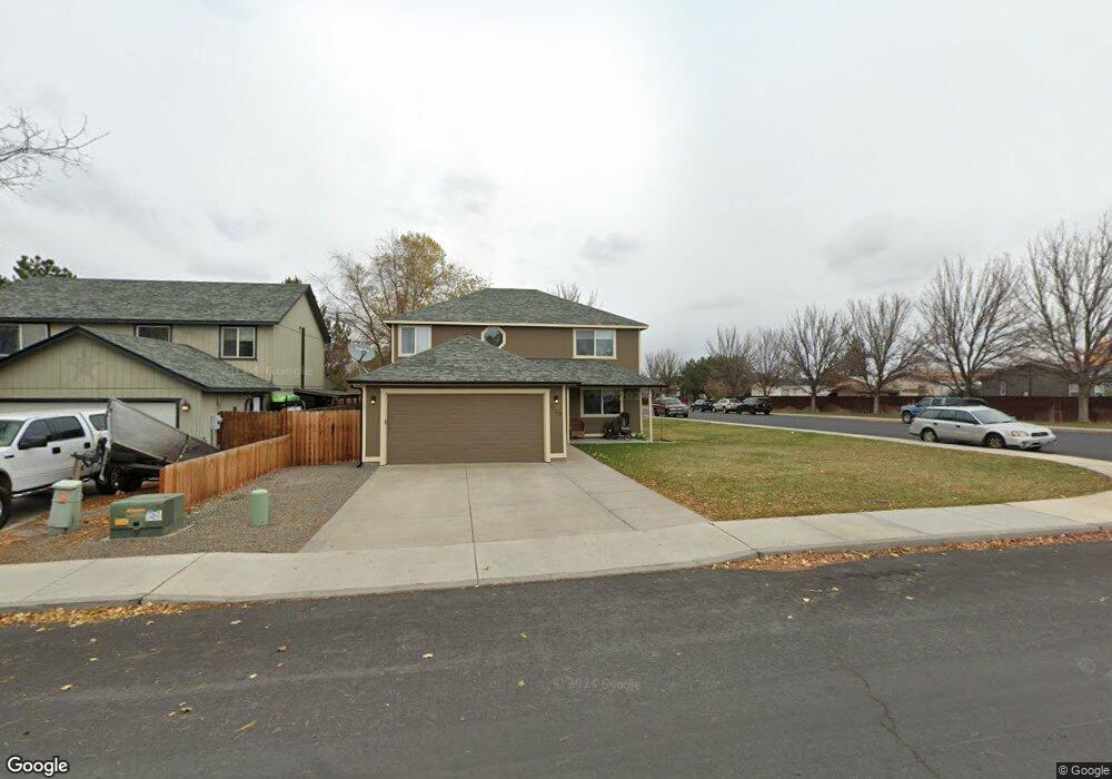 3115 SW Metolius Ave, Redmond, OR 97756 - photo 1