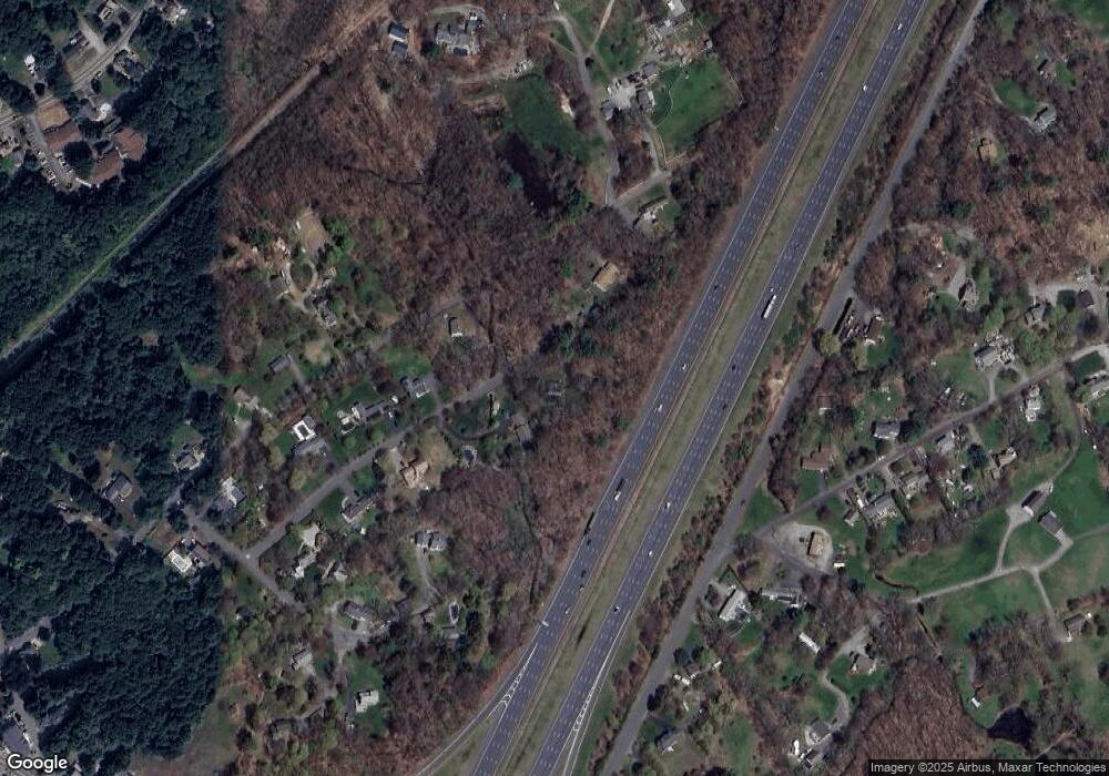 10 Lenway Rd, Byfield, MA 01922 - photo 1