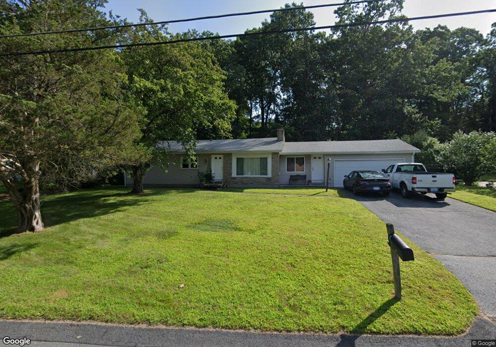 10 High Ridge Dr, Cumberland, RI 02864 - photo 1