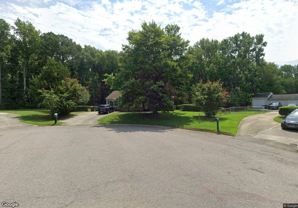 648 Oakwood Cir, Petersburg, VA 23805 - photo 1