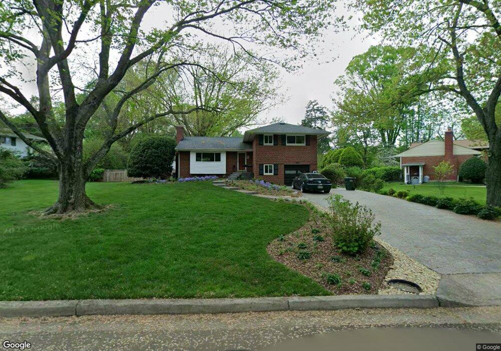 3304 Sleepy Ln, Falls Church, VA 22044 - photo 1