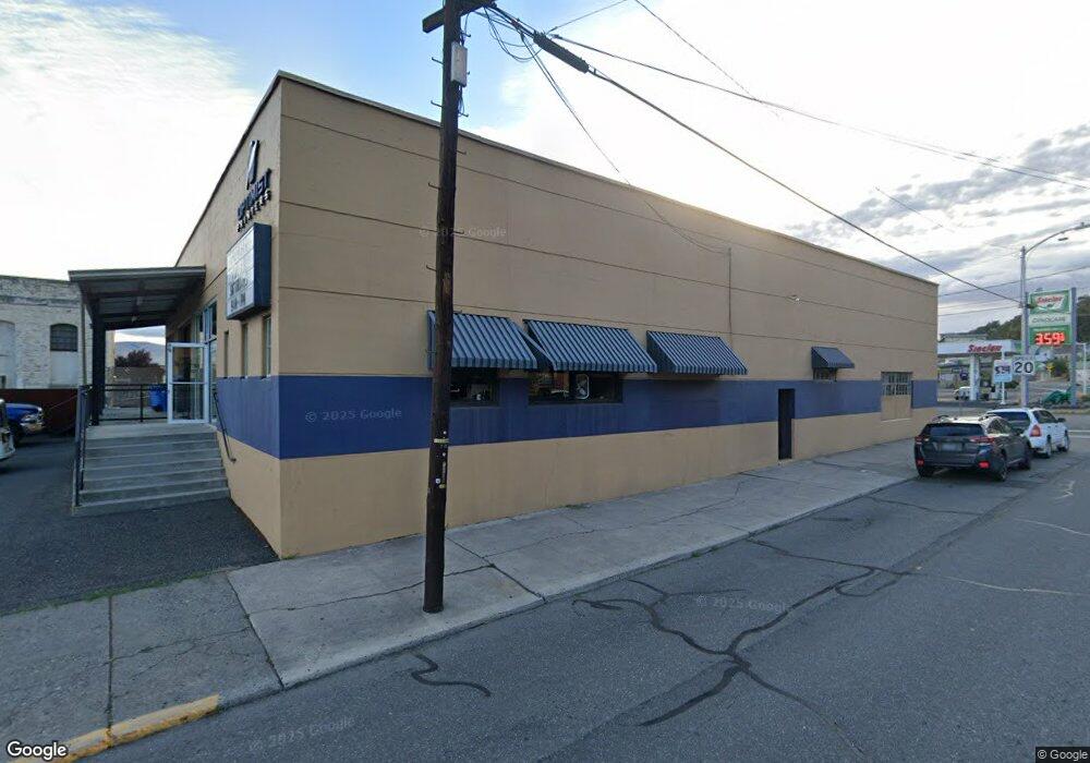 723 E 3rd St, the Dalles, OR 97058 - photo 1