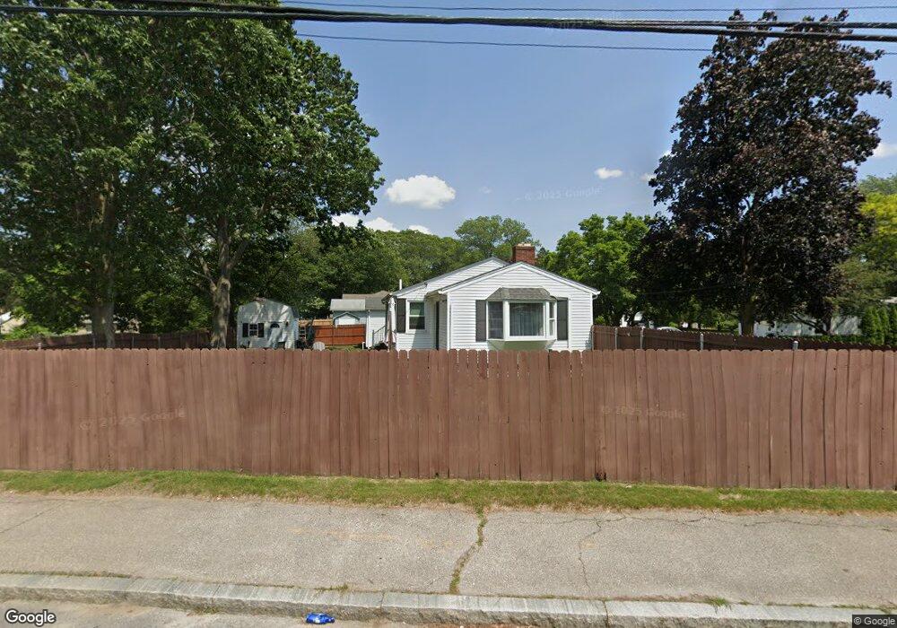 123 Amherst Rd, Cranston, RI 02920 - photo 1