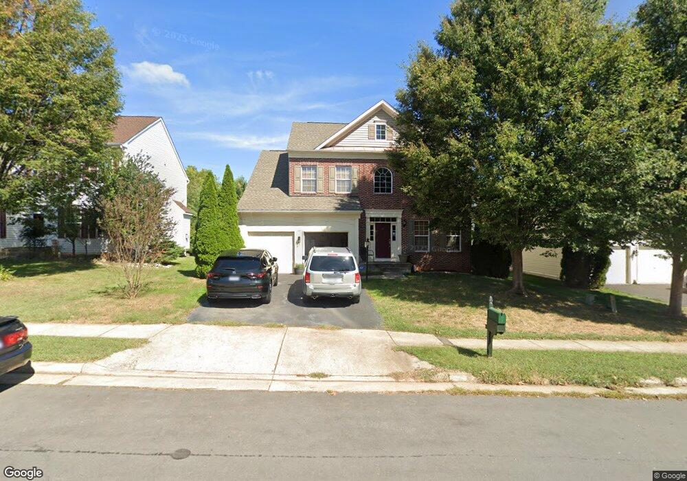 12556 Erroll Ln, Bristow, VA 20136 - photo 1