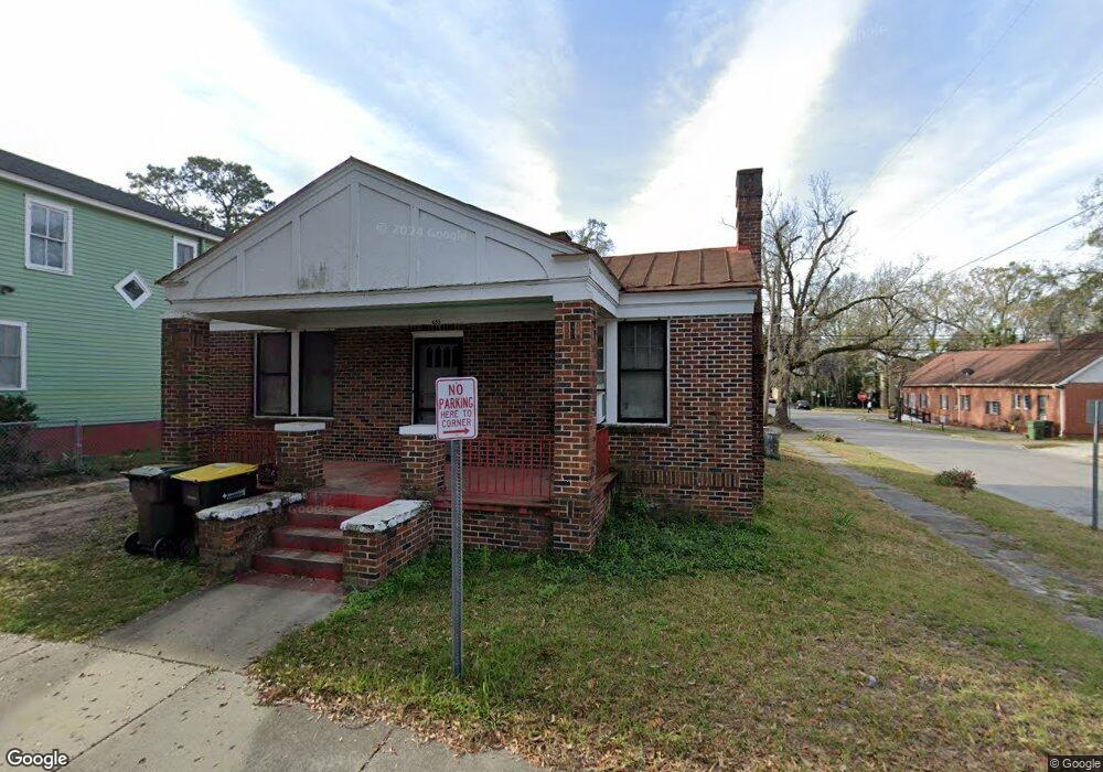 655 W 42nd St, Savannah, GA 31415 - photo 1