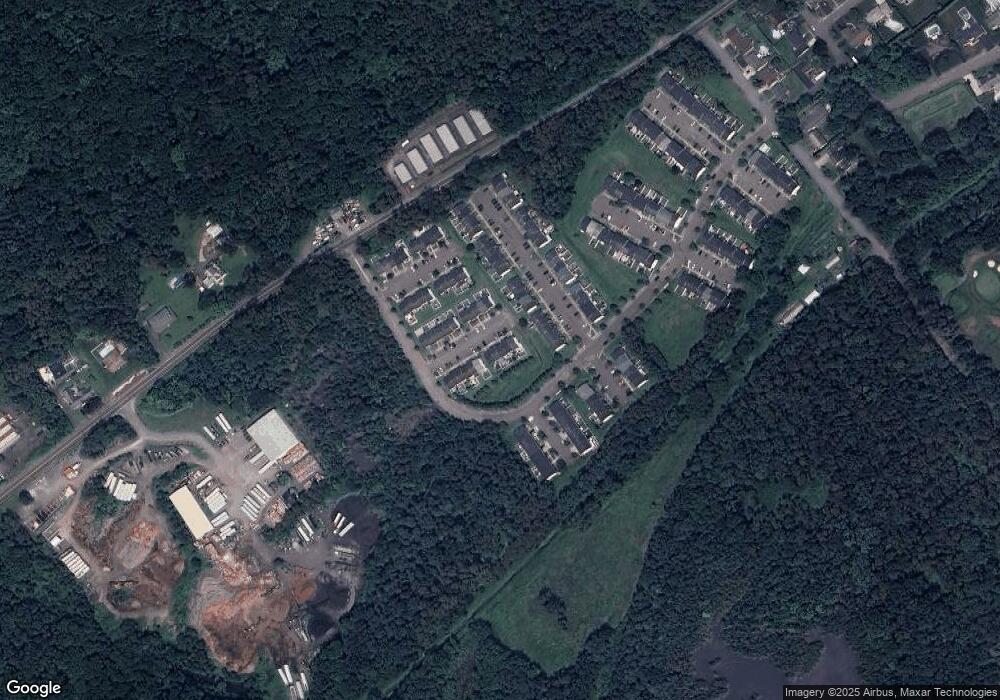 917 Primrose Ct, Exeter, PA 18643 - photo 1