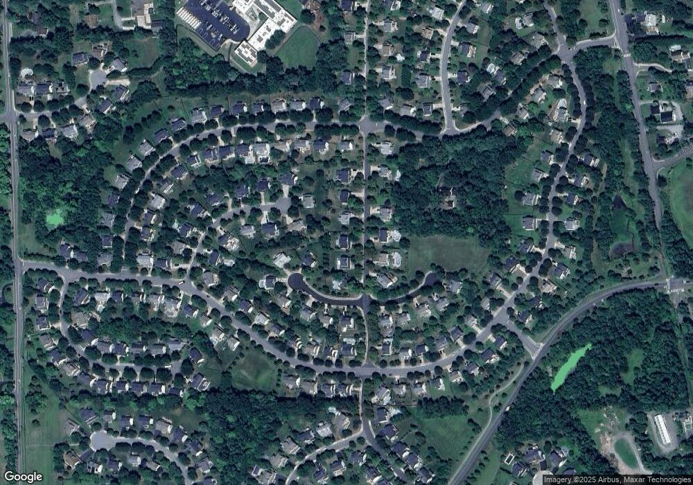 617 Wooden Bridge Dr, Purcellville, VA 20132 - photo 1