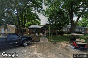 306 E 22nd St, Tishomingo, OK 73460