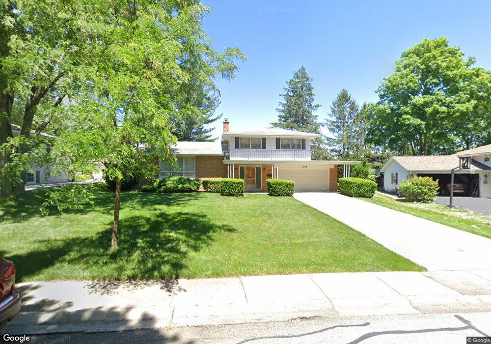 1016 Catalpa Ln, Naperville, IL 60540 - photo 1