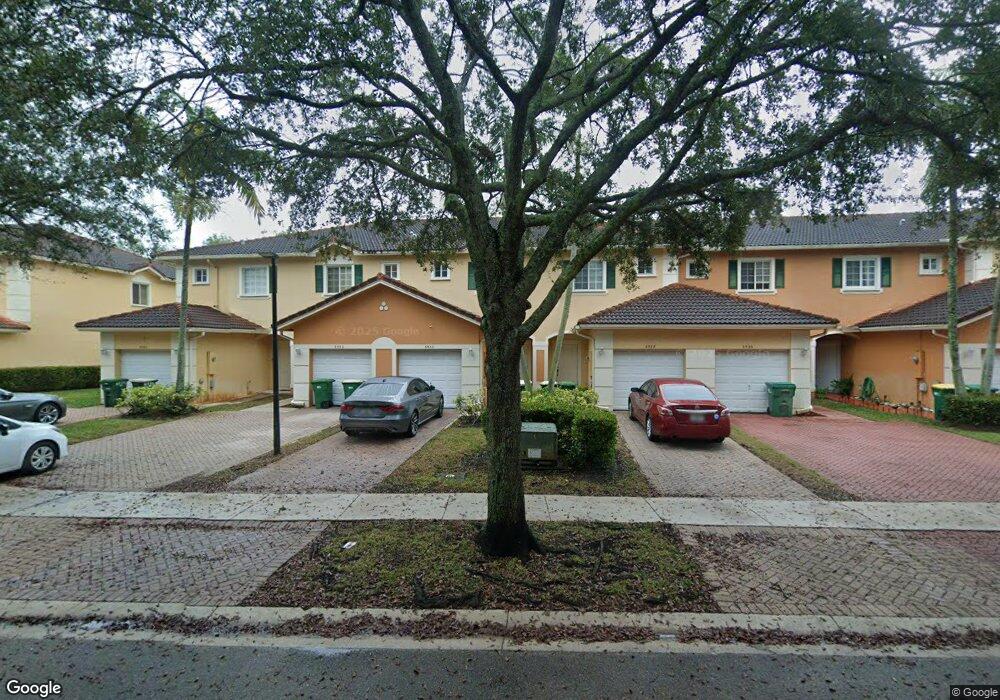 6530 Catalina Ln, Tamarac, FL 33321 - photo 1