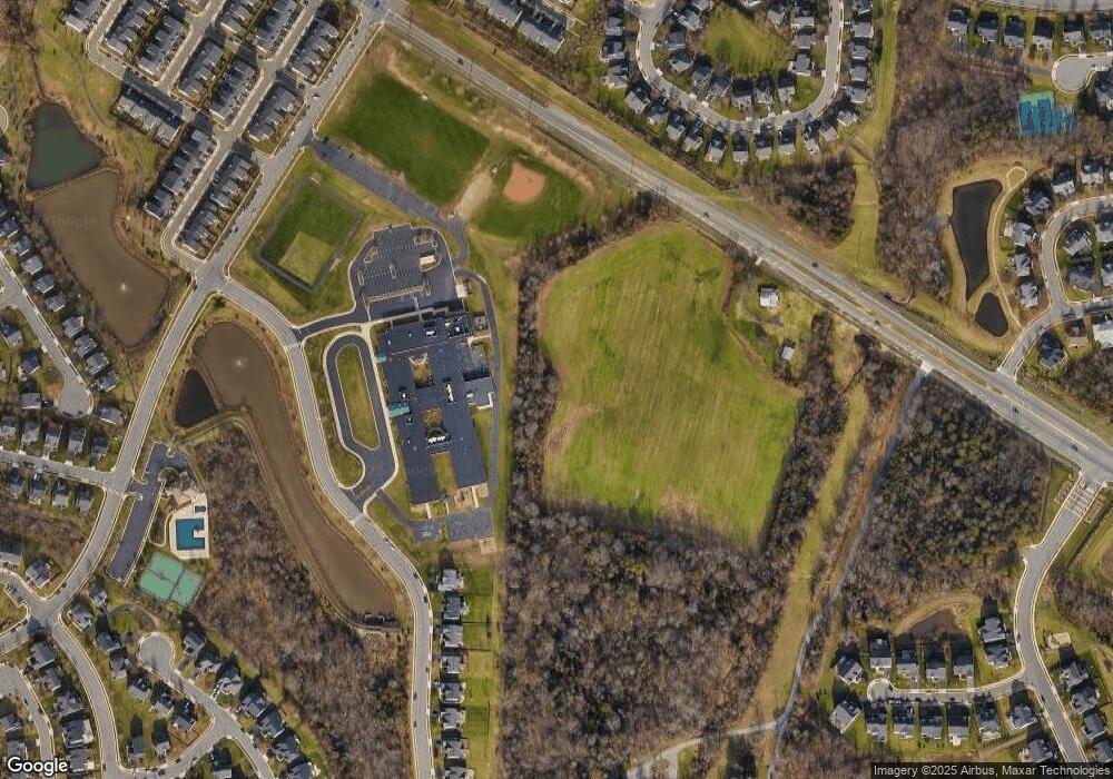 25563 Red Cherry Dr, Aldie, VA 20105 - photo 1